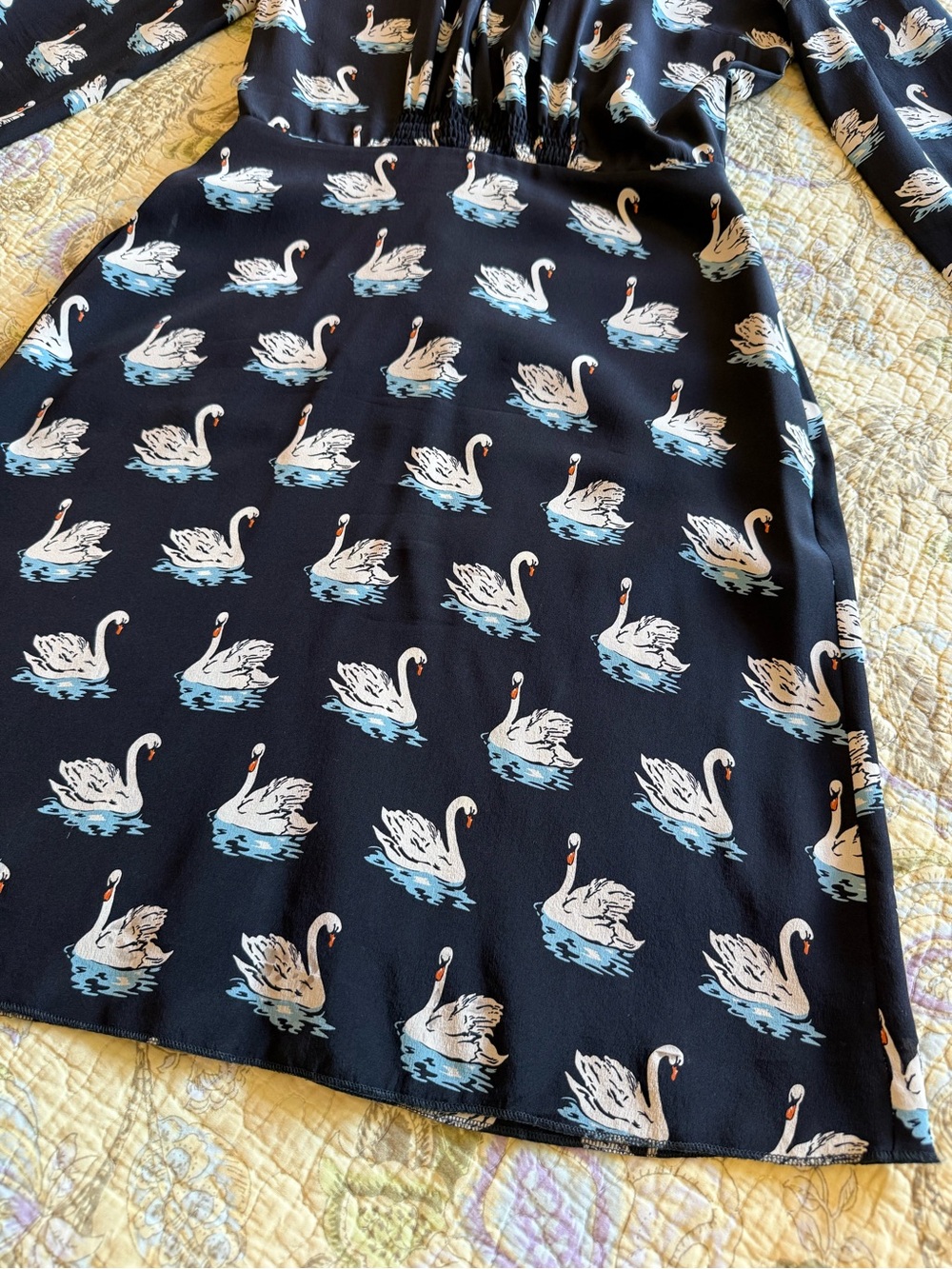 Stella McCartney Swan dress - Picture 3 of 16